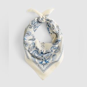 MW Hidden Critters Bandana